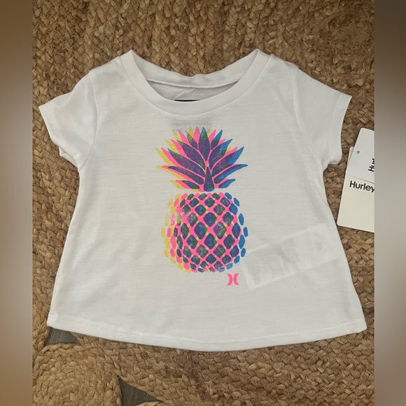 Hurley Outfit - Picture 2 of 4